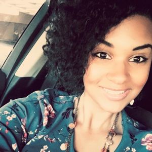 Meet your Posher, Randa